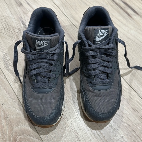 Nike Shoes - Nike Air Max 90 Premium Grey Embossed Snake Sneaker 7.5